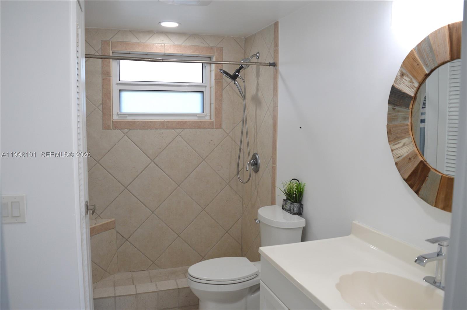 PENNSYLVANIA CONDOMINIUM - Residential