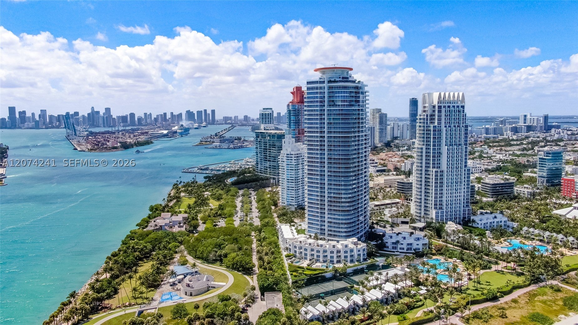 100 S Pointe Dr 1810