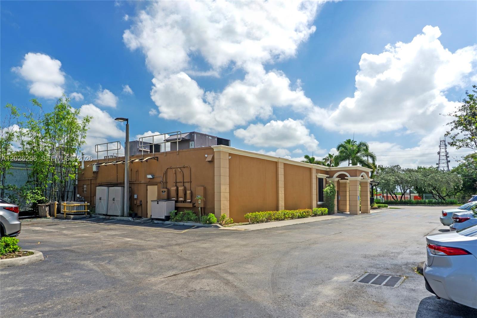 1785 N State Road 7