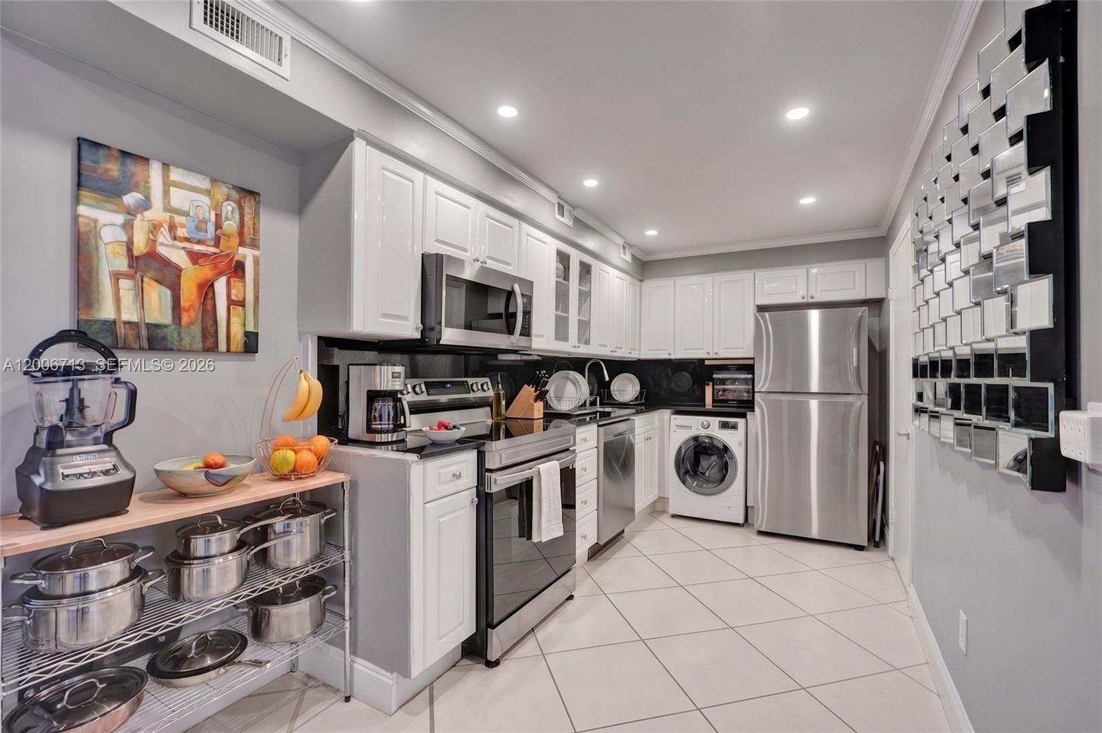 AQUASOL CONDO - Residential