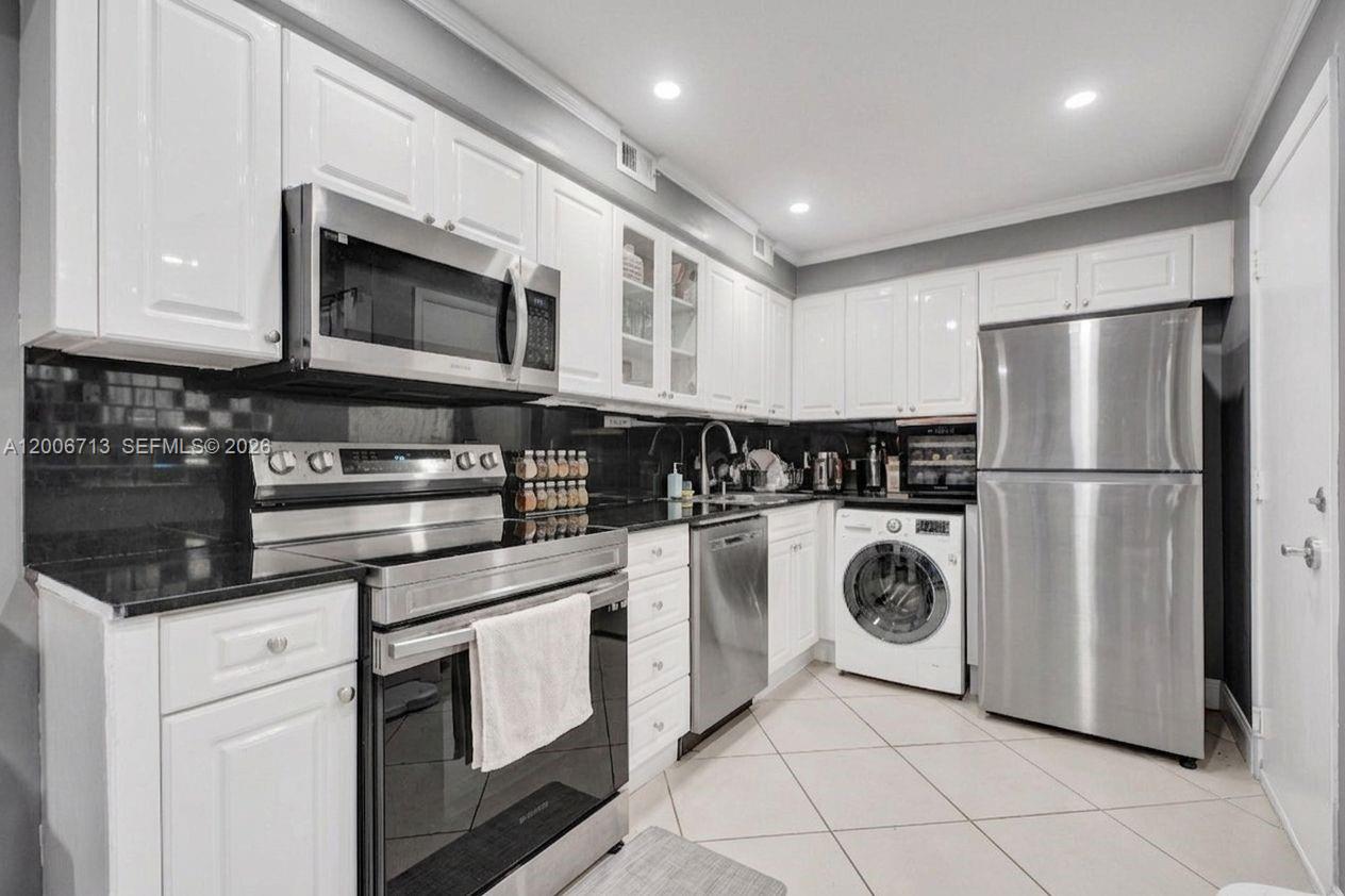 AQUASOL CONDO - Residential