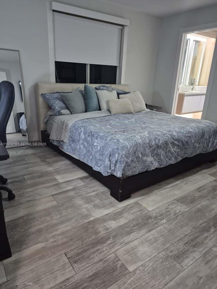 HOLLYWOOD GARDENS - Residential