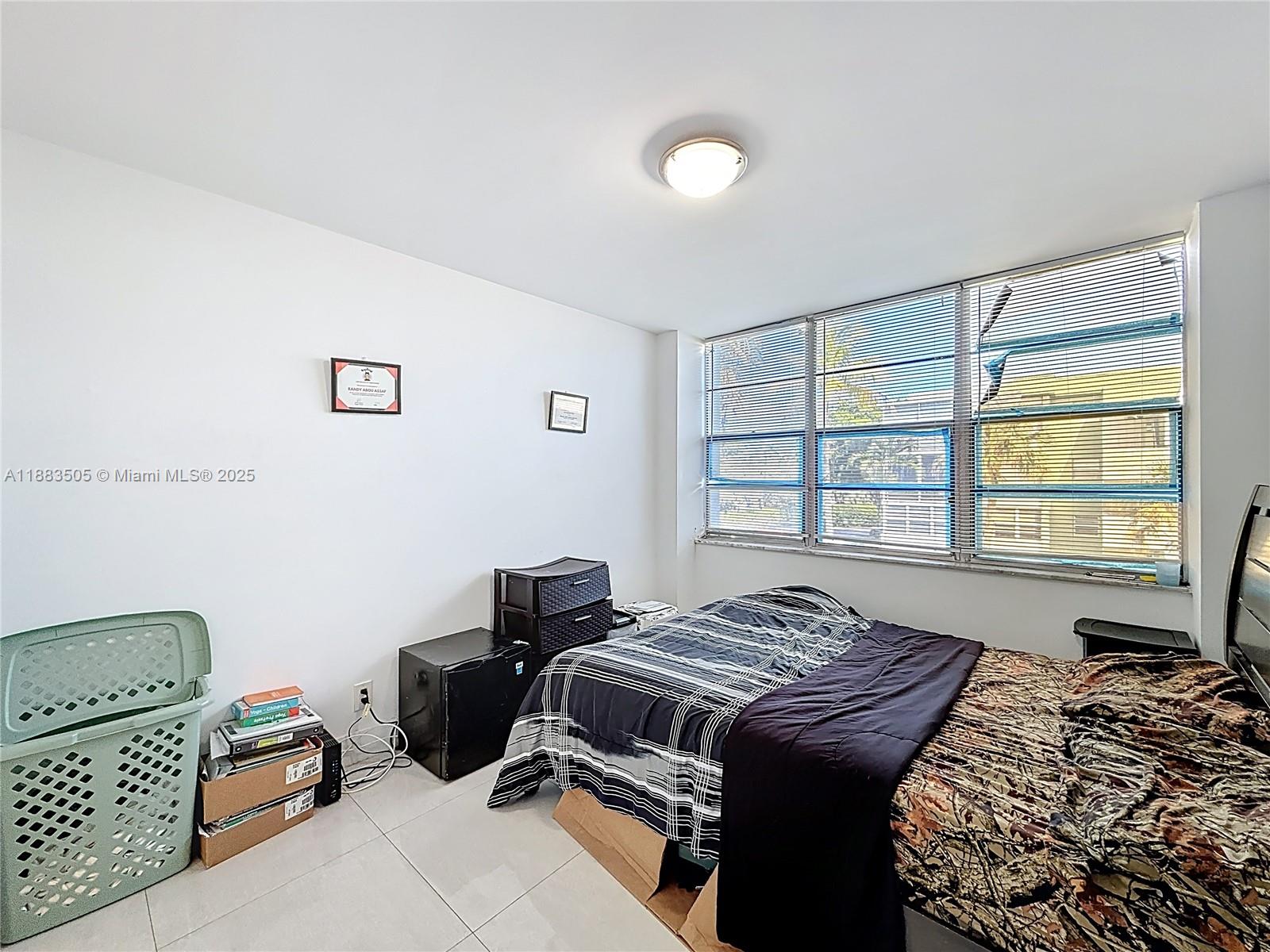 WATERGATE CONDOMINIUM NO - Residential