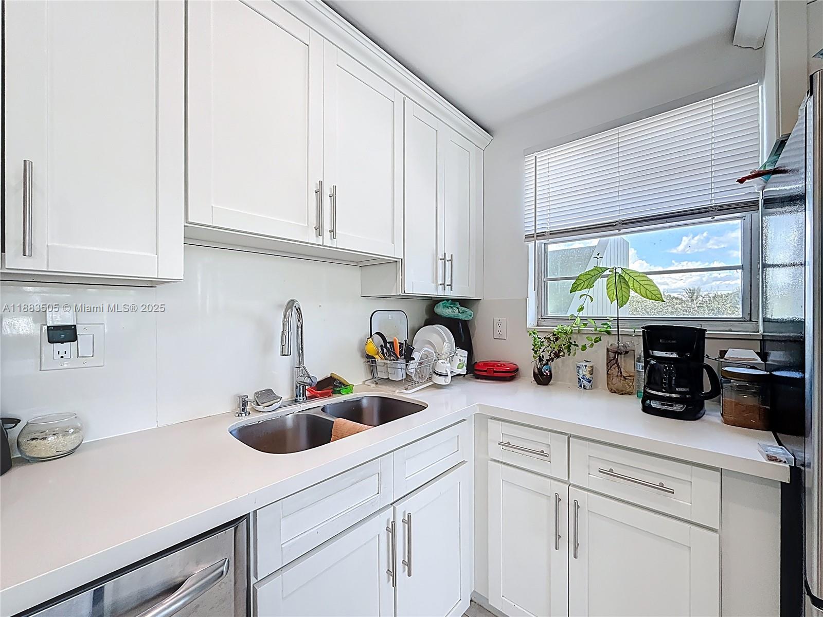 WATERGATE CONDOMINIUM NO - Residential