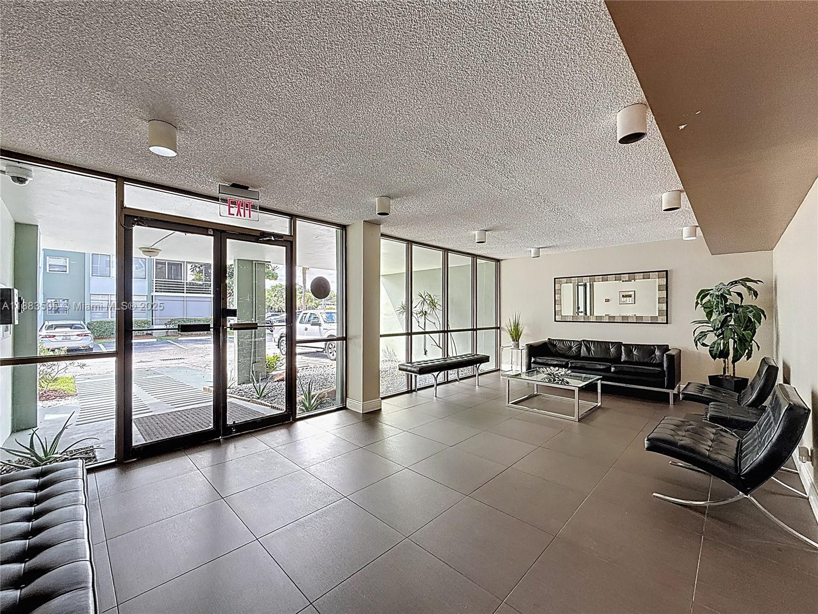 WATERGATE CONDOMINIUM NO - Residential