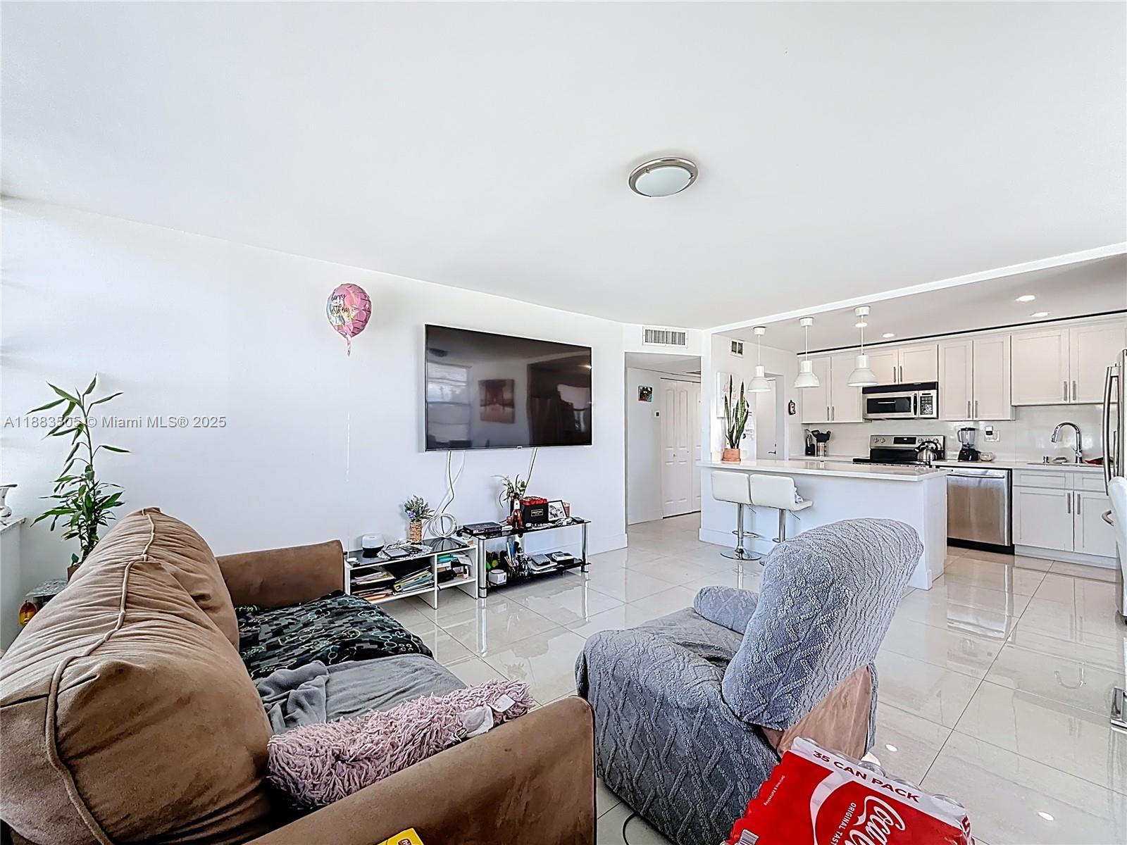 WATERGATE CONDOMINIUM NO - Residential