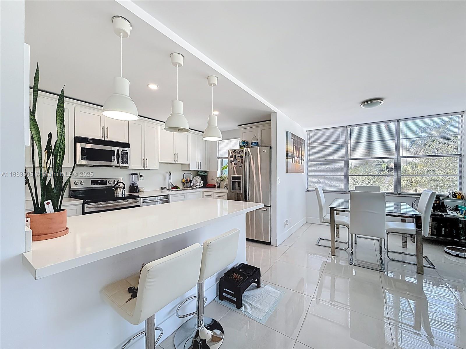 WATERGATE CONDOMINIUM NO - Residential