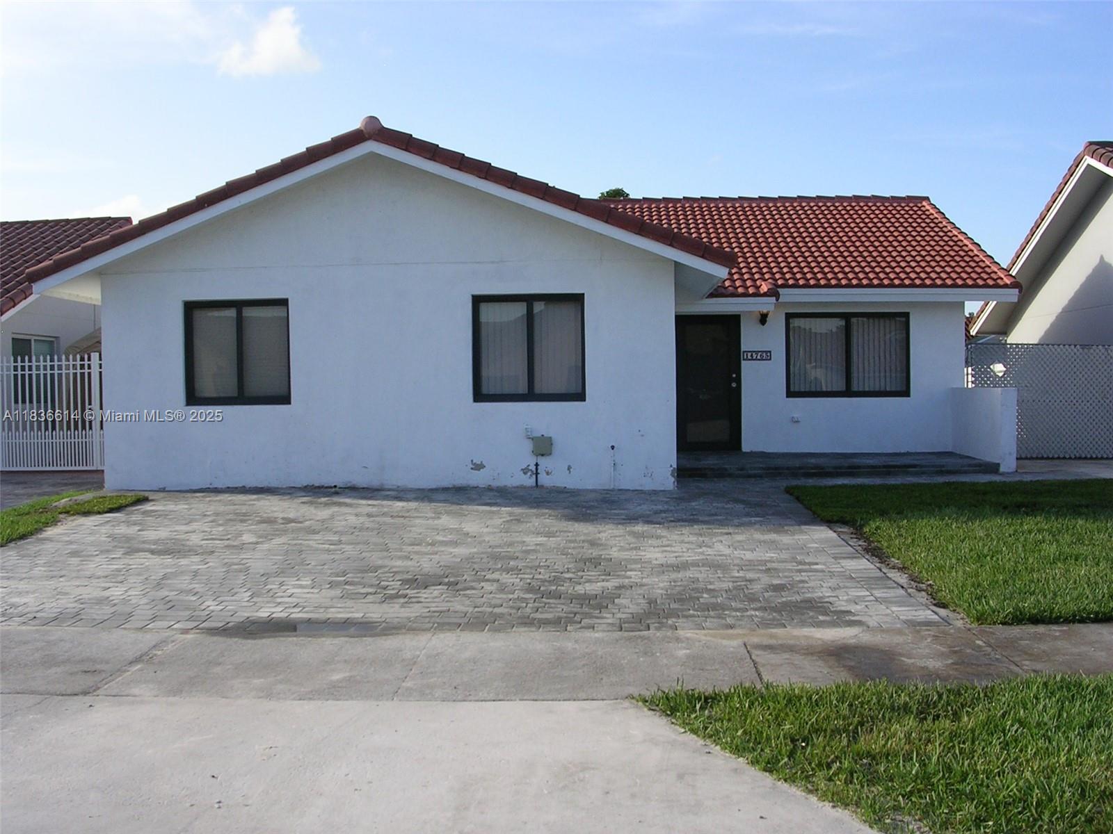 Spacious, beautiful, impeccable and bright single family pool home with 3 bedrooms and 2 bathrooms in a quiet neighborhood. Looking for a long-term rental. Impact windows and doors. New roof. No association. Easy to show.
