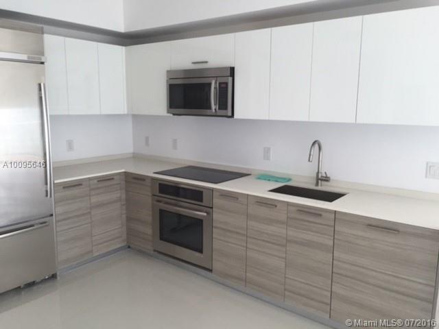 BRICKELL HOUSE - Residential Lease