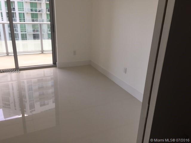 BRICKELL HOUSE - Residential Lease