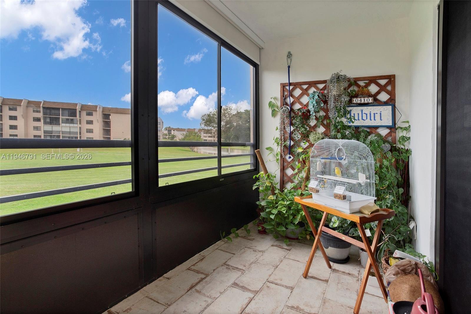 SUNRISE LAKES 173 CONDO - Residential