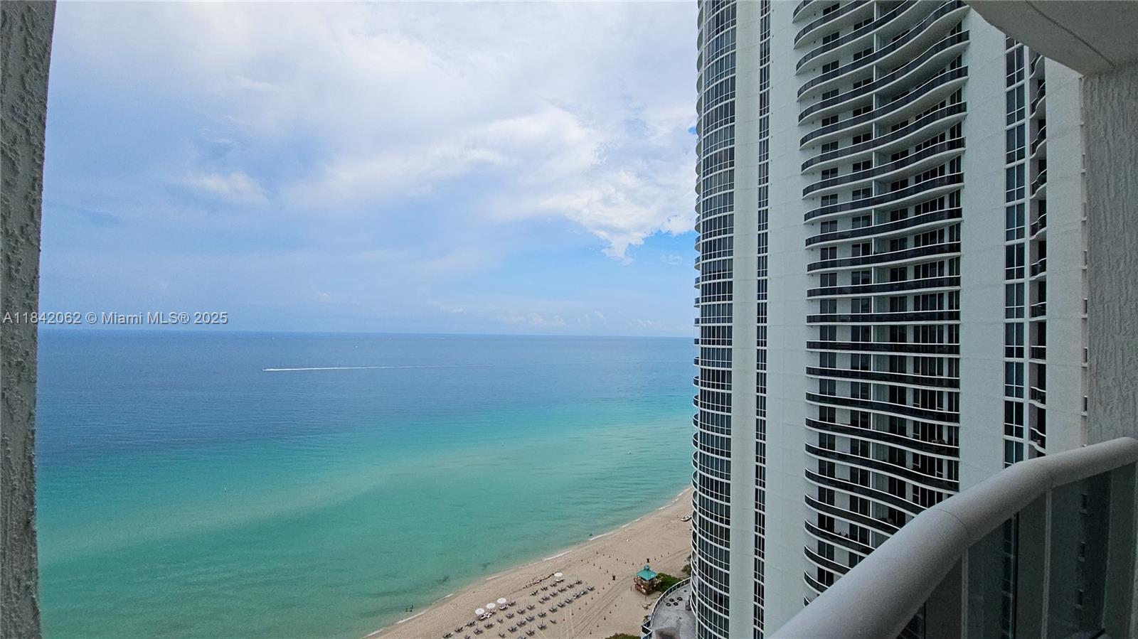 TDR TOWER II CONDO - Residential Lease