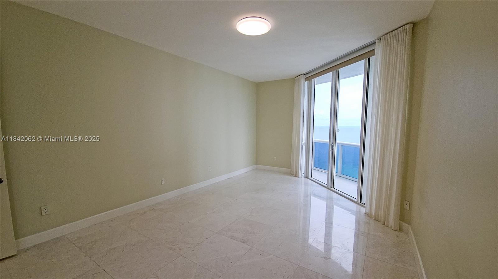 TDR TOWER II CONDO - Residential Lease