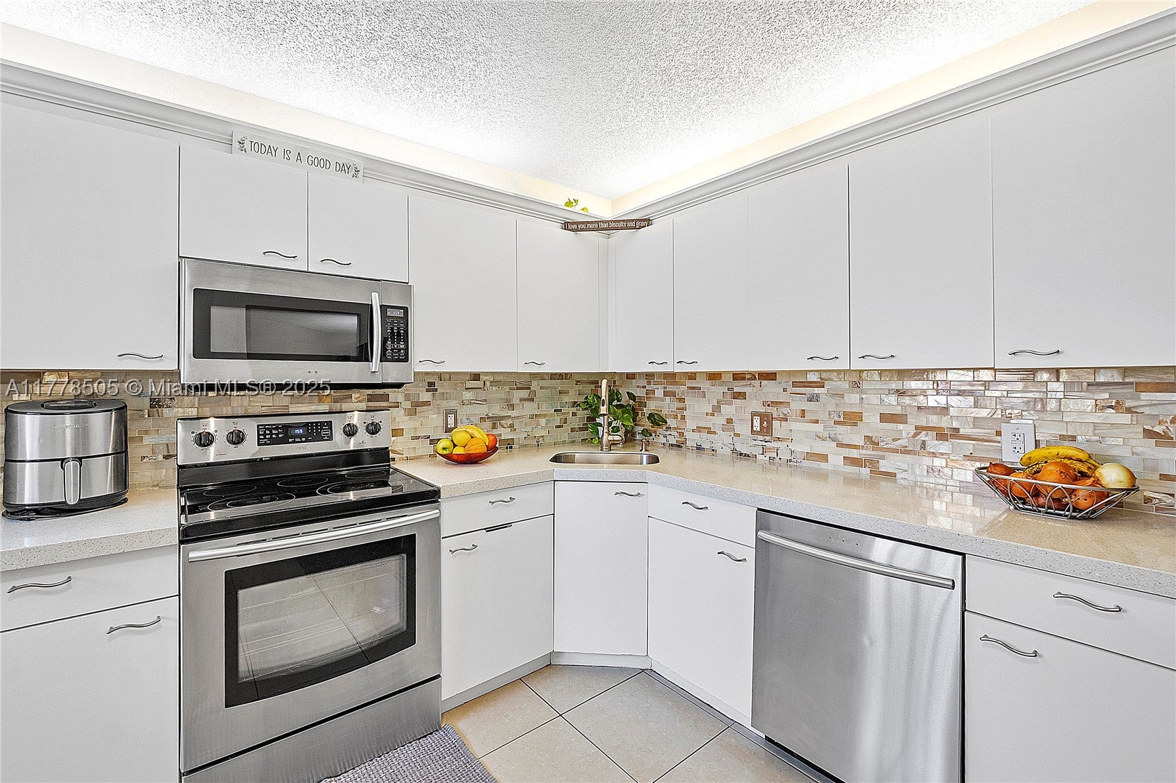 4101 E Coral Tree Cir 313