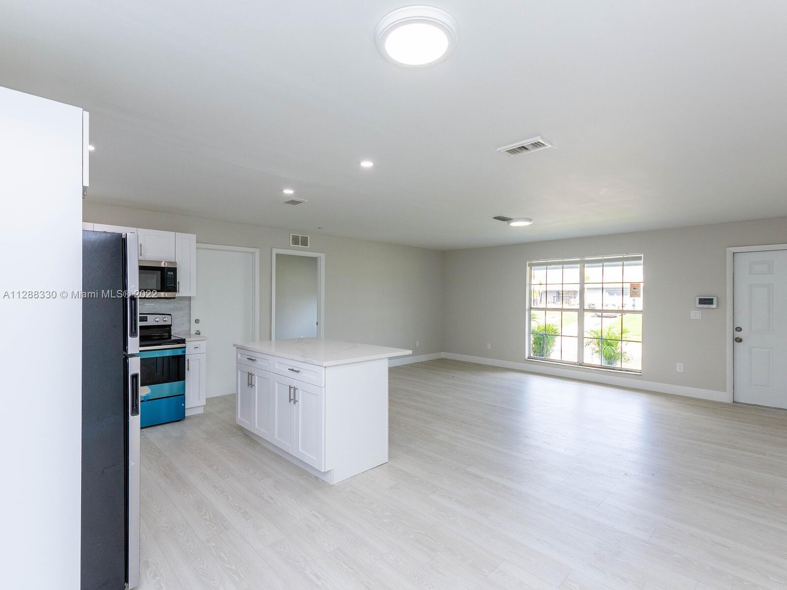 Photo 8 of 41 of 13030 SW 260th St house