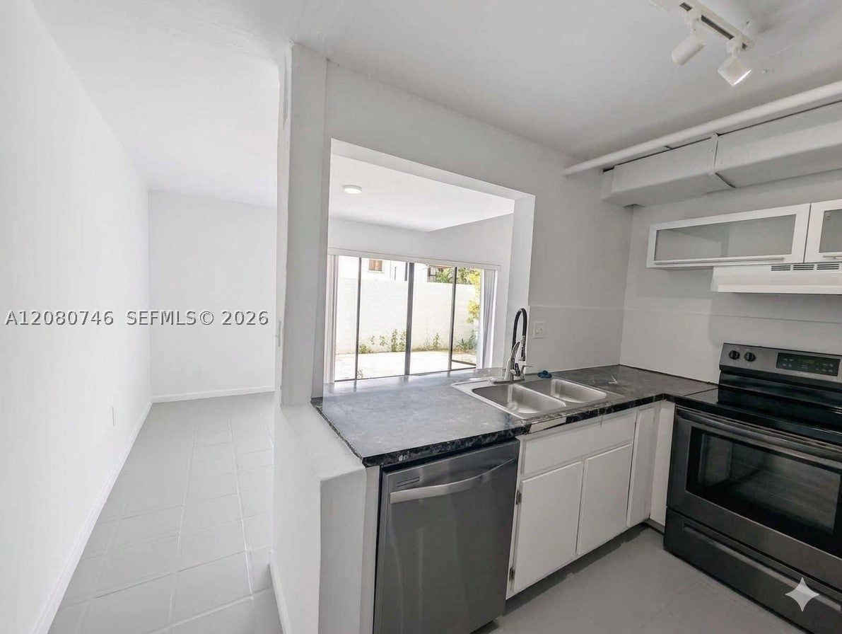 1311 SW 124th Ct 17-E