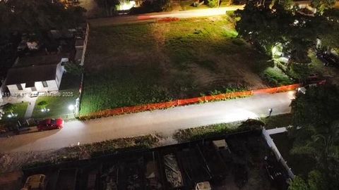 4578 Iris St West Palm Beach FL 33417