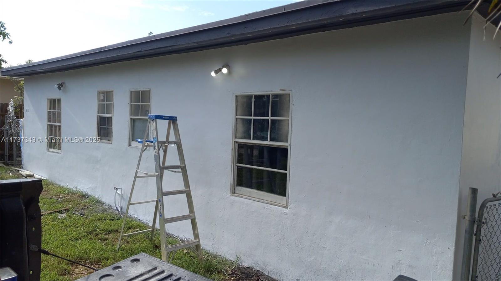 THE TROPICS AMD - Residential Income