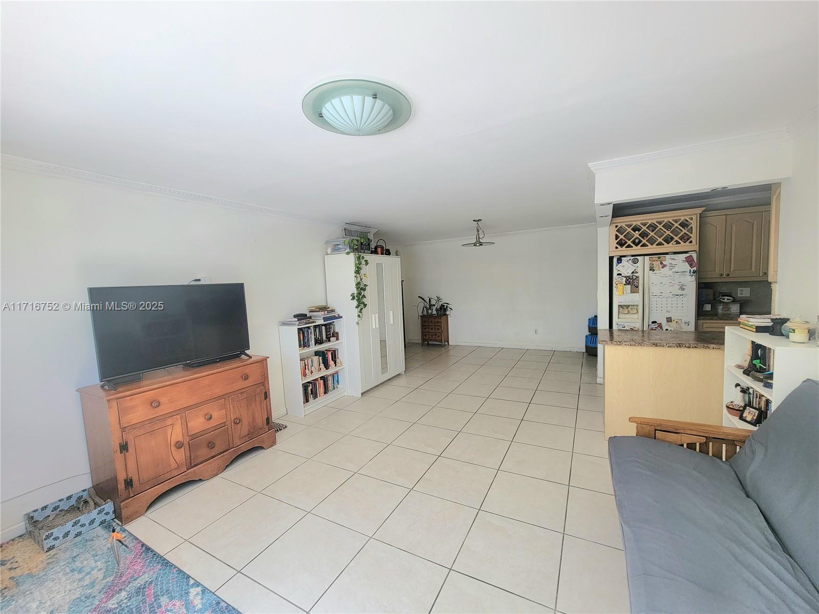 DIXIE GARDENS CONDO - Residential