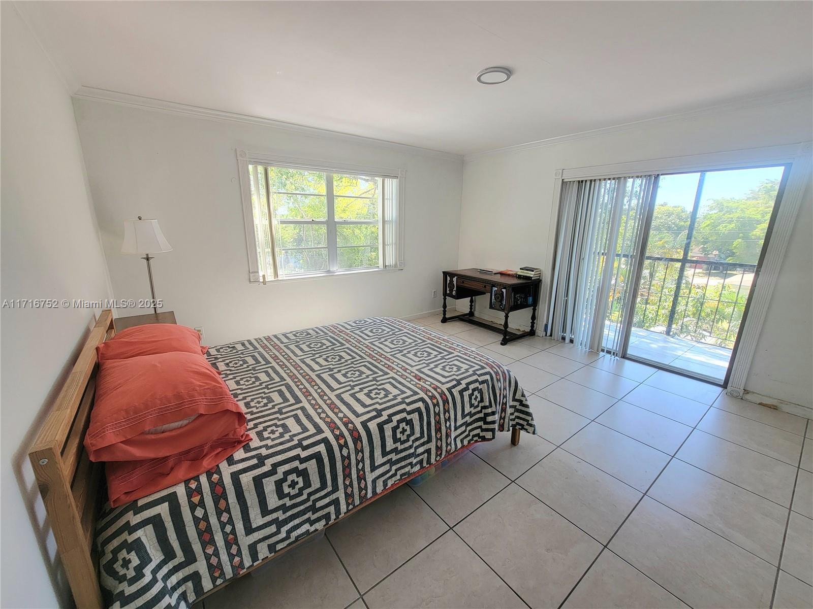 DIXIE GARDENS CONDO - Residential