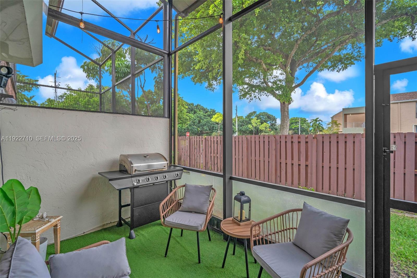 GLEN EDEN AT DAVIE - Residential