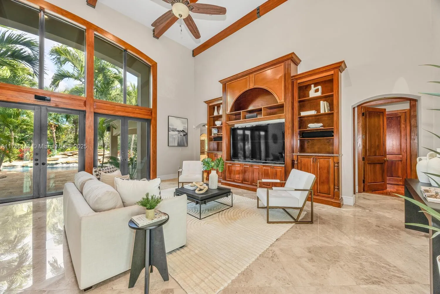 Miami, Florida 33176, United States, 4 Bedrooms Bedrooms, ,5 BathroomsBathrooms,Residential,Coming Soon,91689