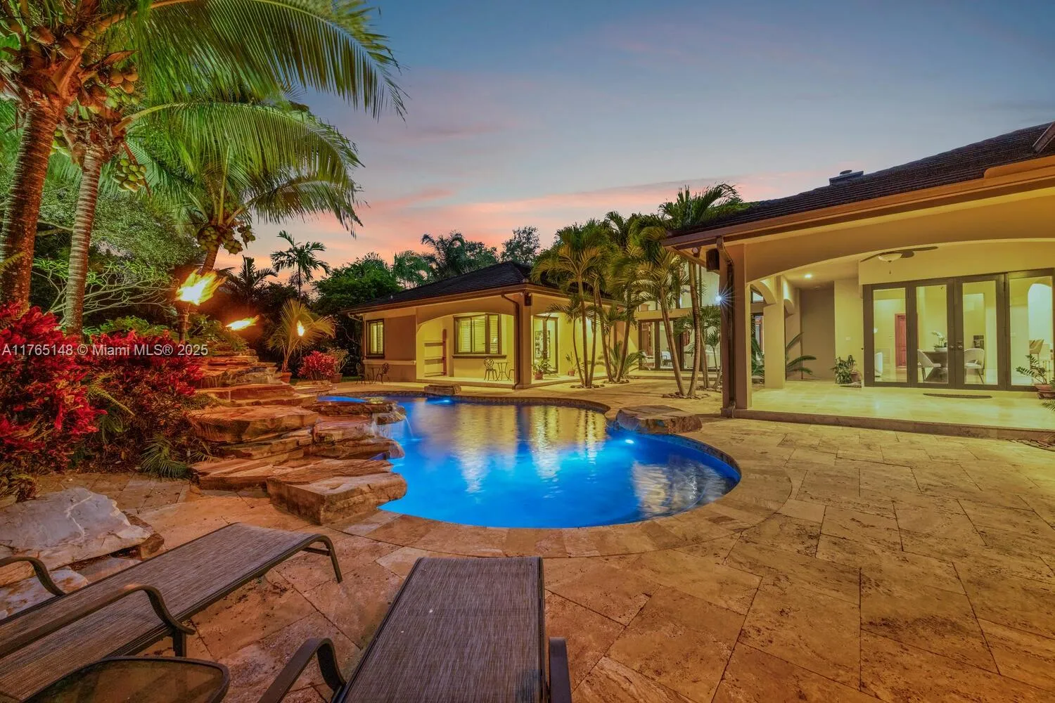 Miami, Florida 33176, United States, 4 Bedrooms Bedrooms, ,5 BathroomsBathrooms,Residential,Coming Soon,91689