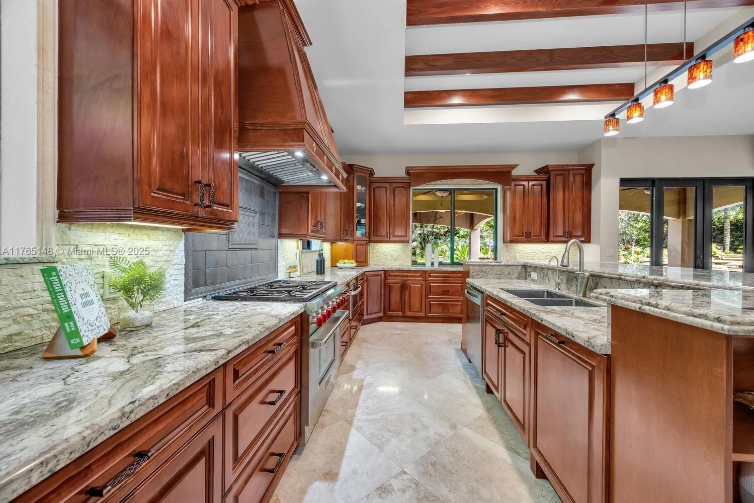 Miami, Florida 33176, United States, 4 Bedrooms Bedrooms, ,5 BathroomsBathrooms,Residential,Coming Soon,91689