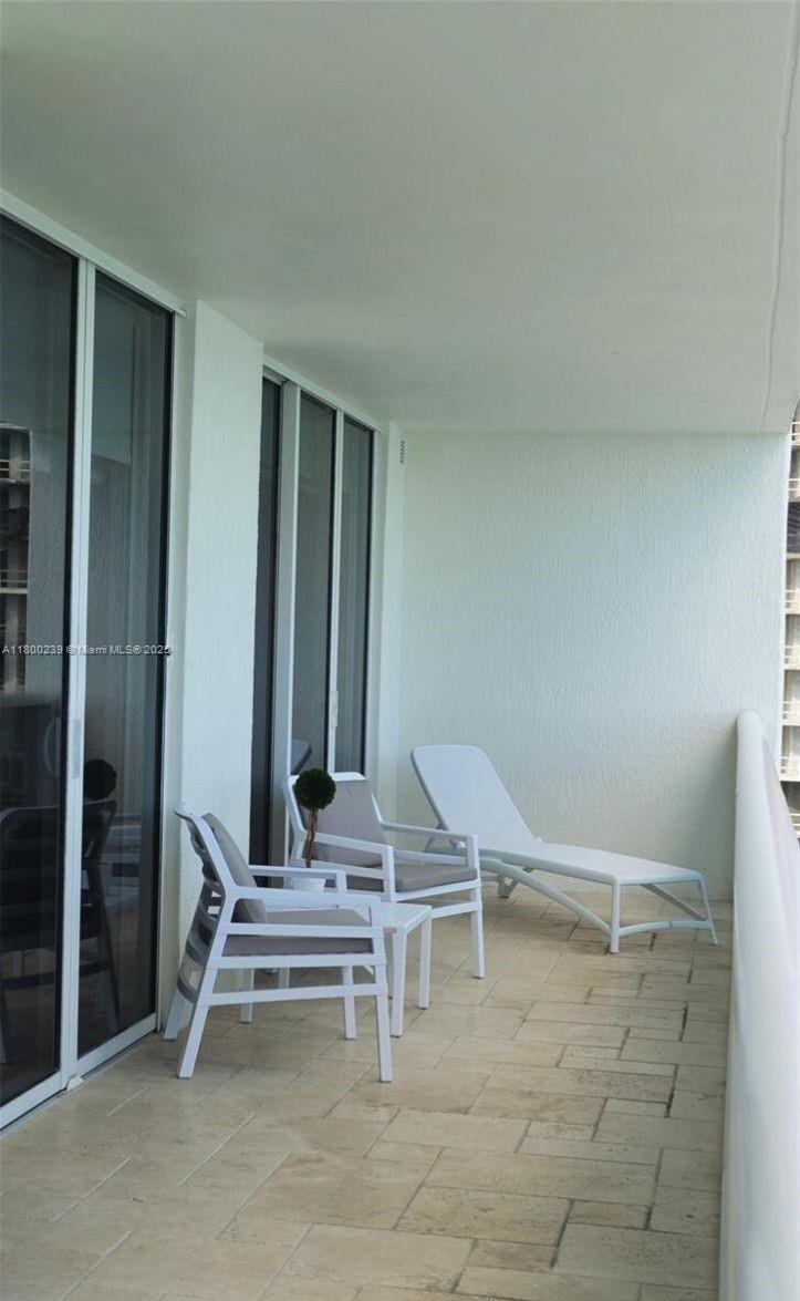 1800 S Ocean Dr 2602