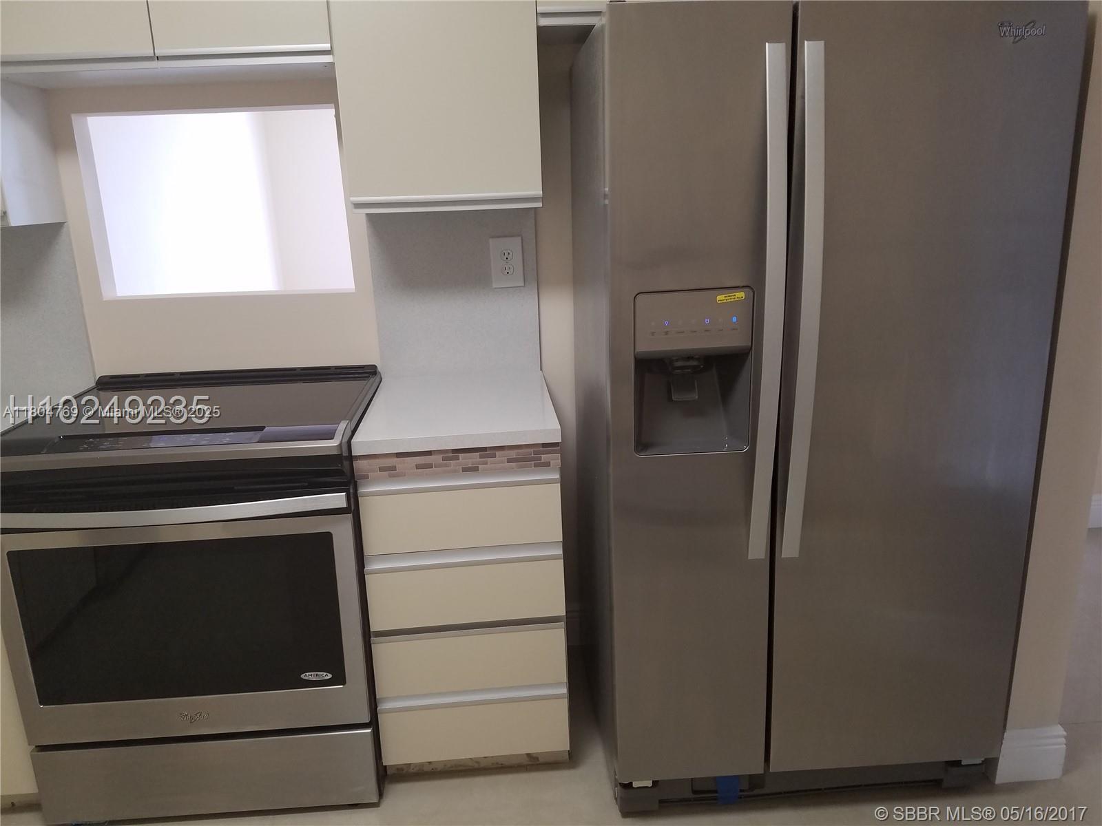 THE CLIPPER AT BISC COVE - Residential