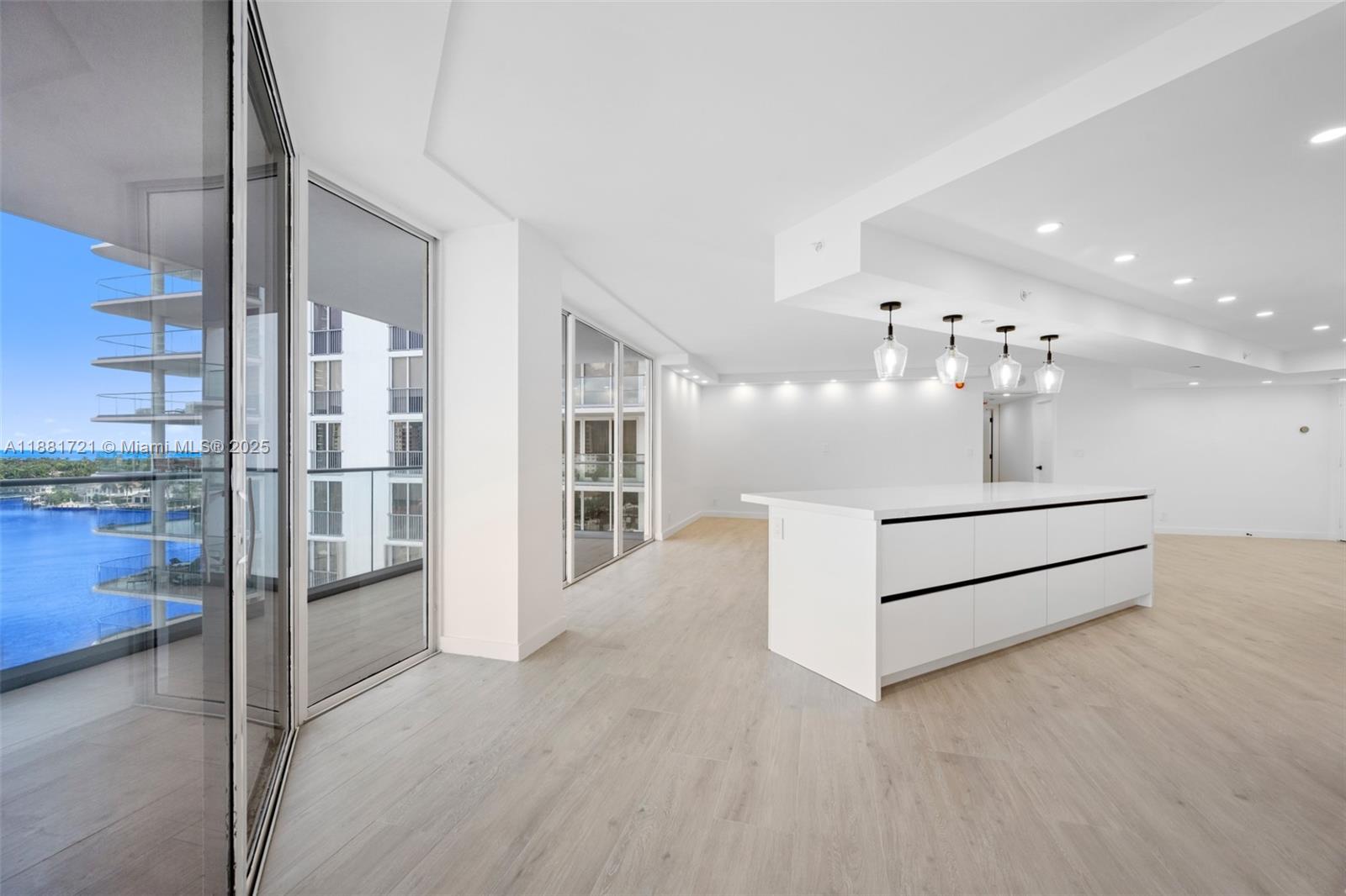 TURNBERRY ISLE CONDO - Residential Lease