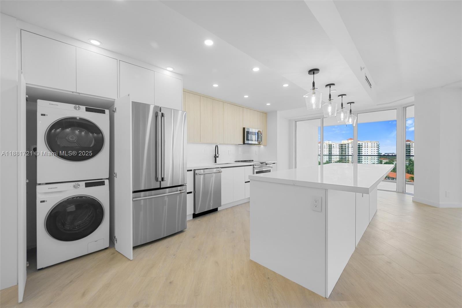 TURNBERRY ISLE CONDO - Residential Lease