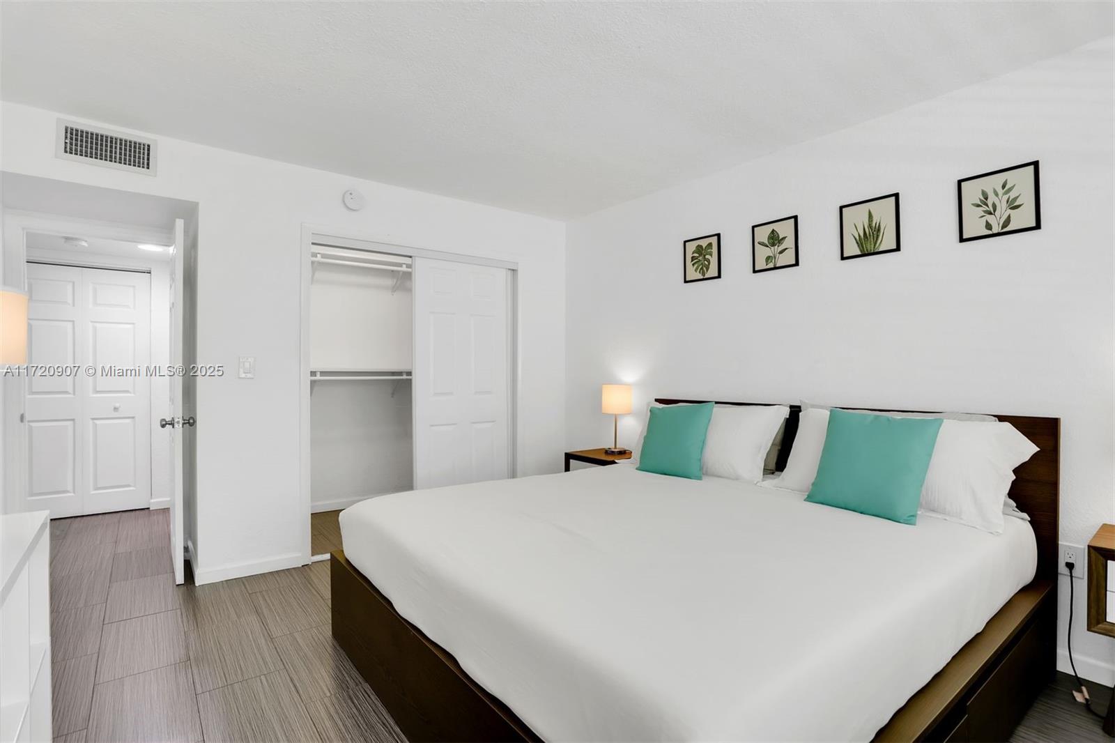 THE MERIDIAN CONDO - Residential