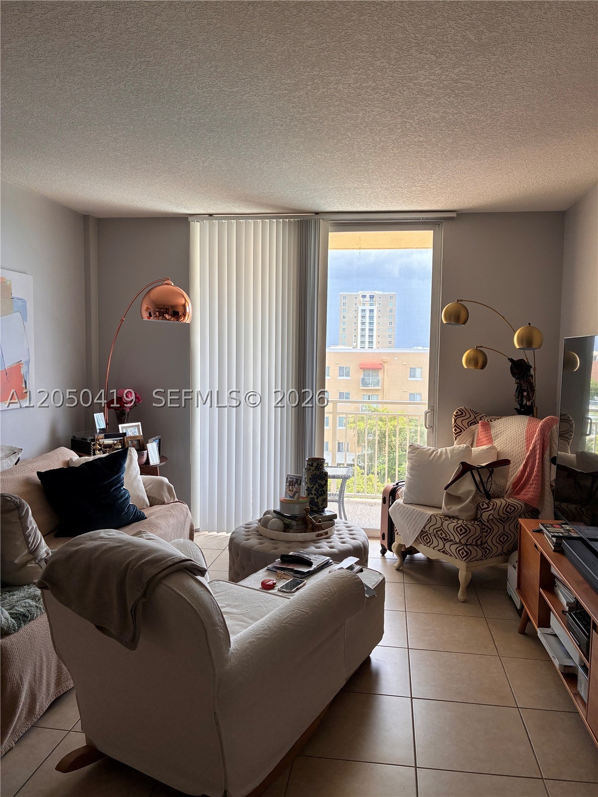 215 SW 42nd Ave 603 - Image 1