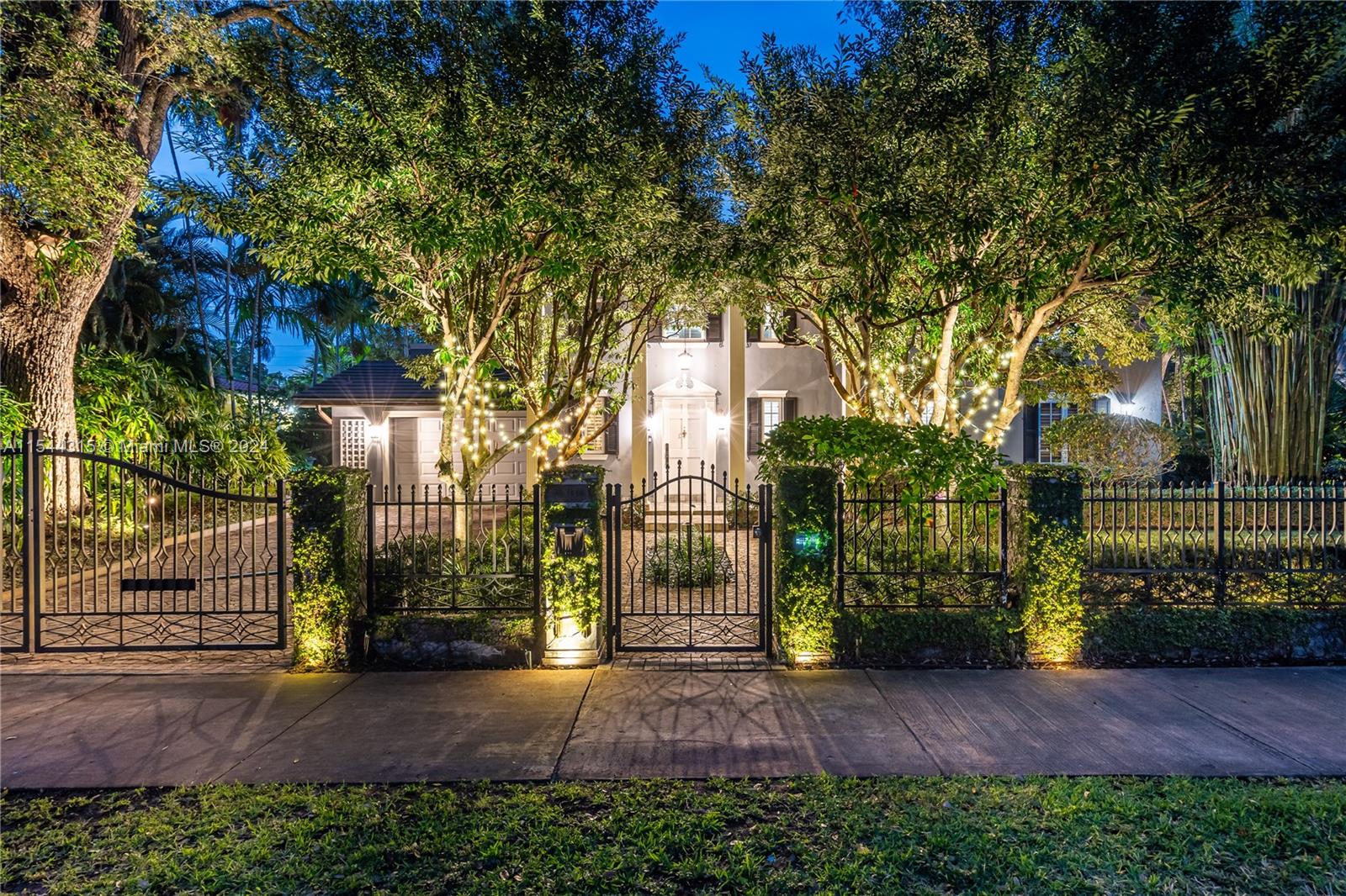 CORAL GABLES COUNTRY CLUB - Residential