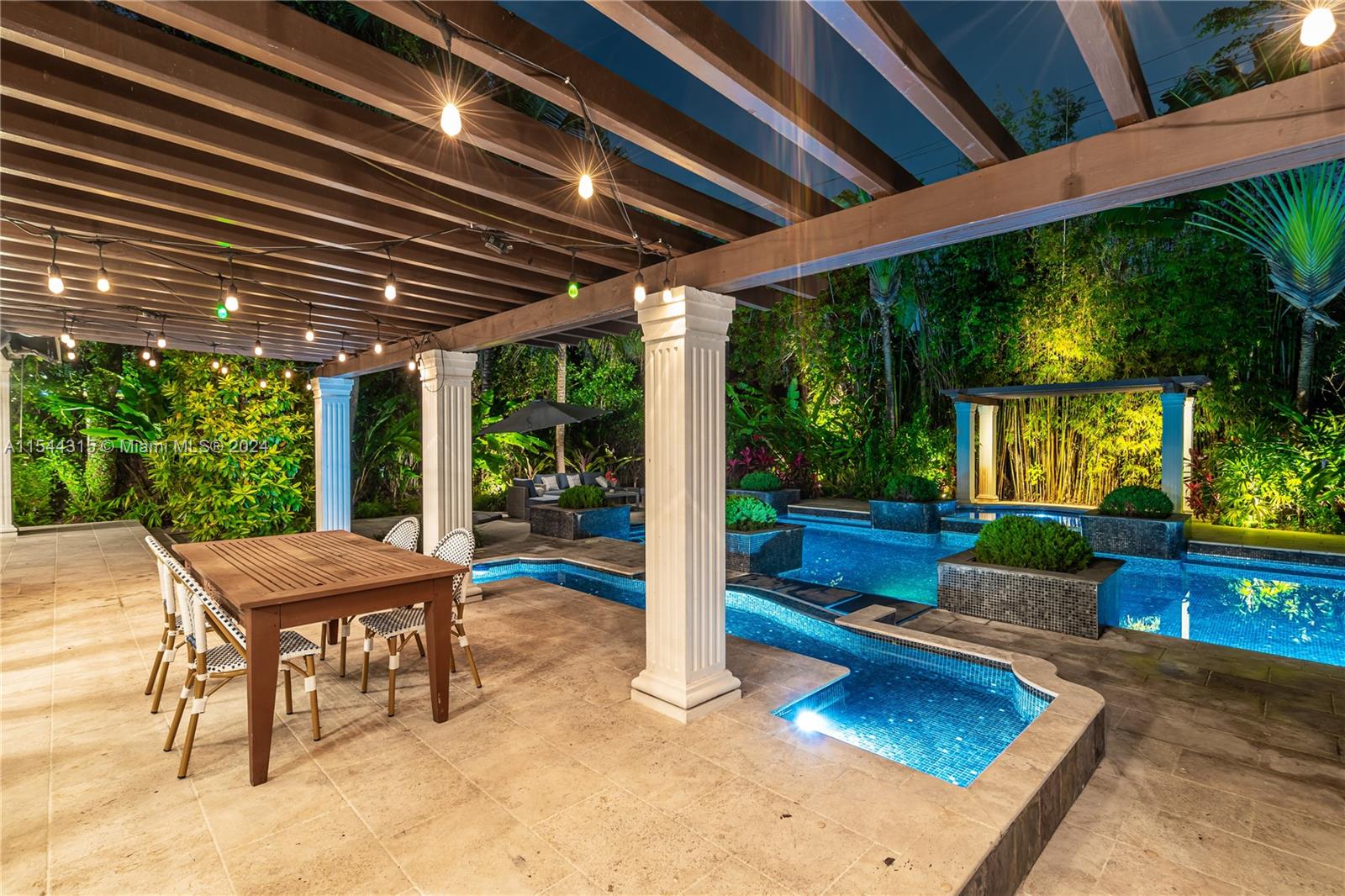 CORAL GABLES COUNTRY CLUB - Residential