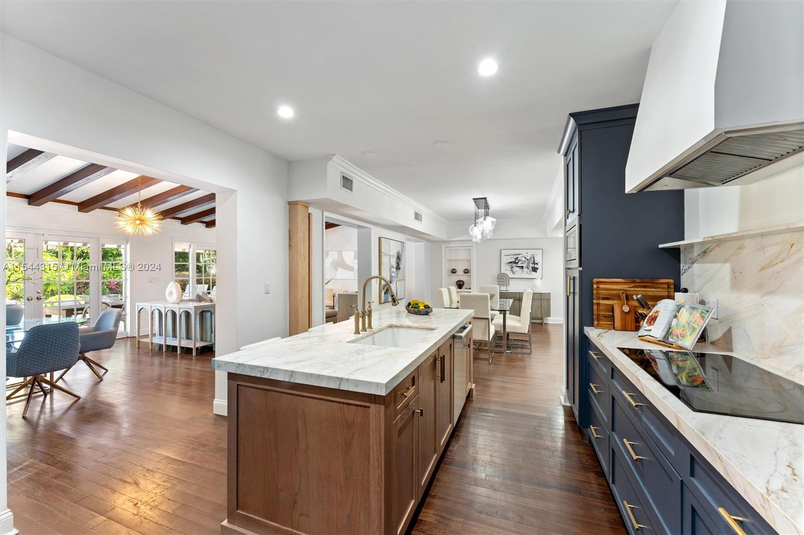 CORAL GABLES COUNTRY CLUB - Residential