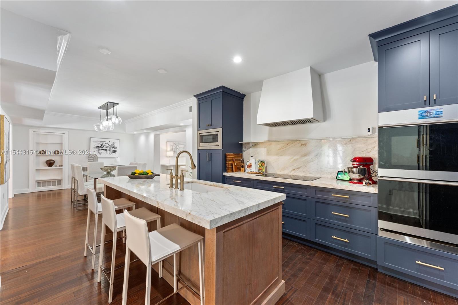 CORAL GABLES COUNTRY CLUB - Residential