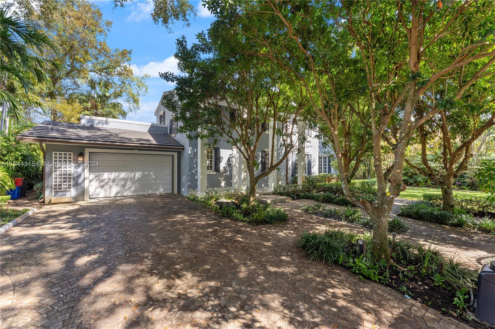 CORAL GABLES COUNTRY CLUB - Residential