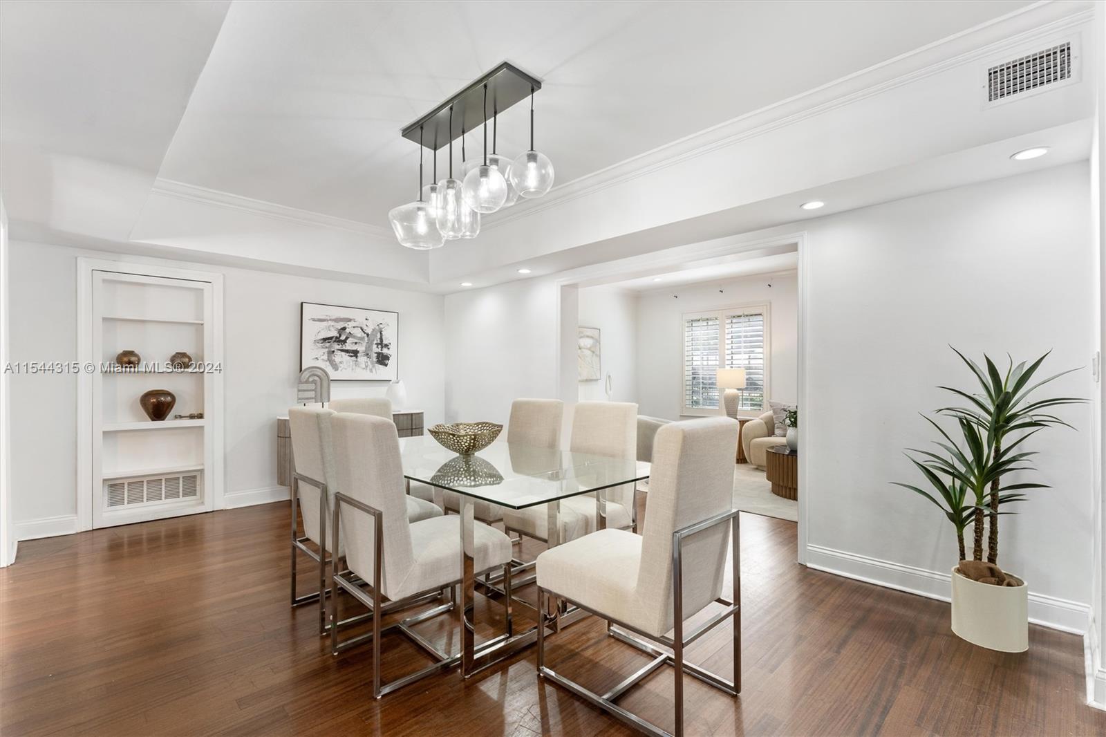 CORAL GABLES COUNTRY CLUB - Residential