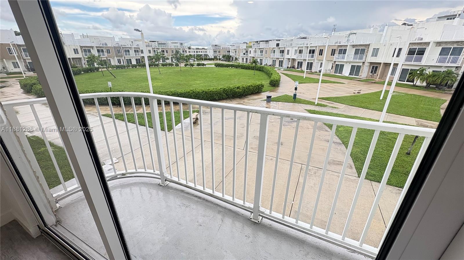 PARADISE GARDENS - Residential Lease