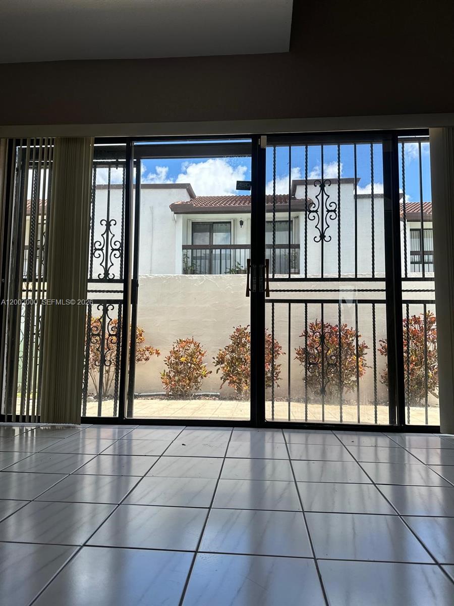 VILLA VENEZIA CONDO PH VI - Residential Lease