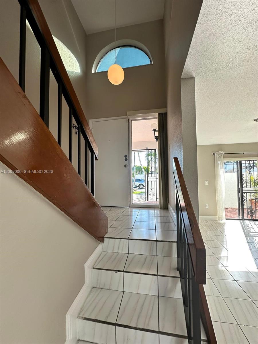 VILLA VENEZIA CONDO PH VI - Residential Lease