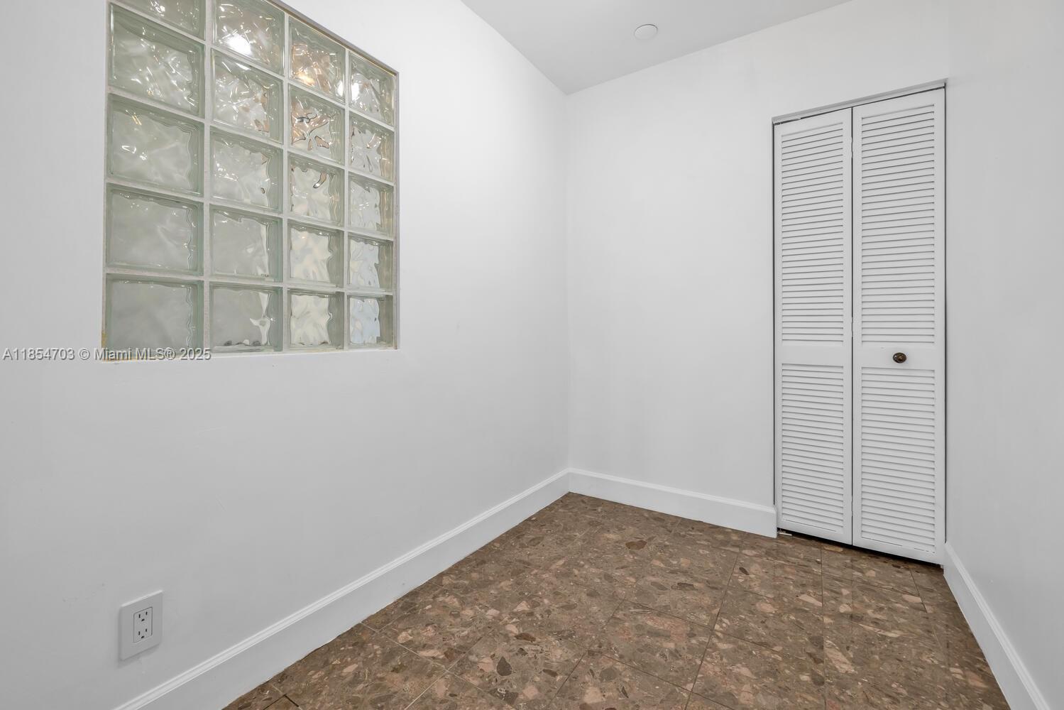 GROVE HARBOUR CONDO - Residential