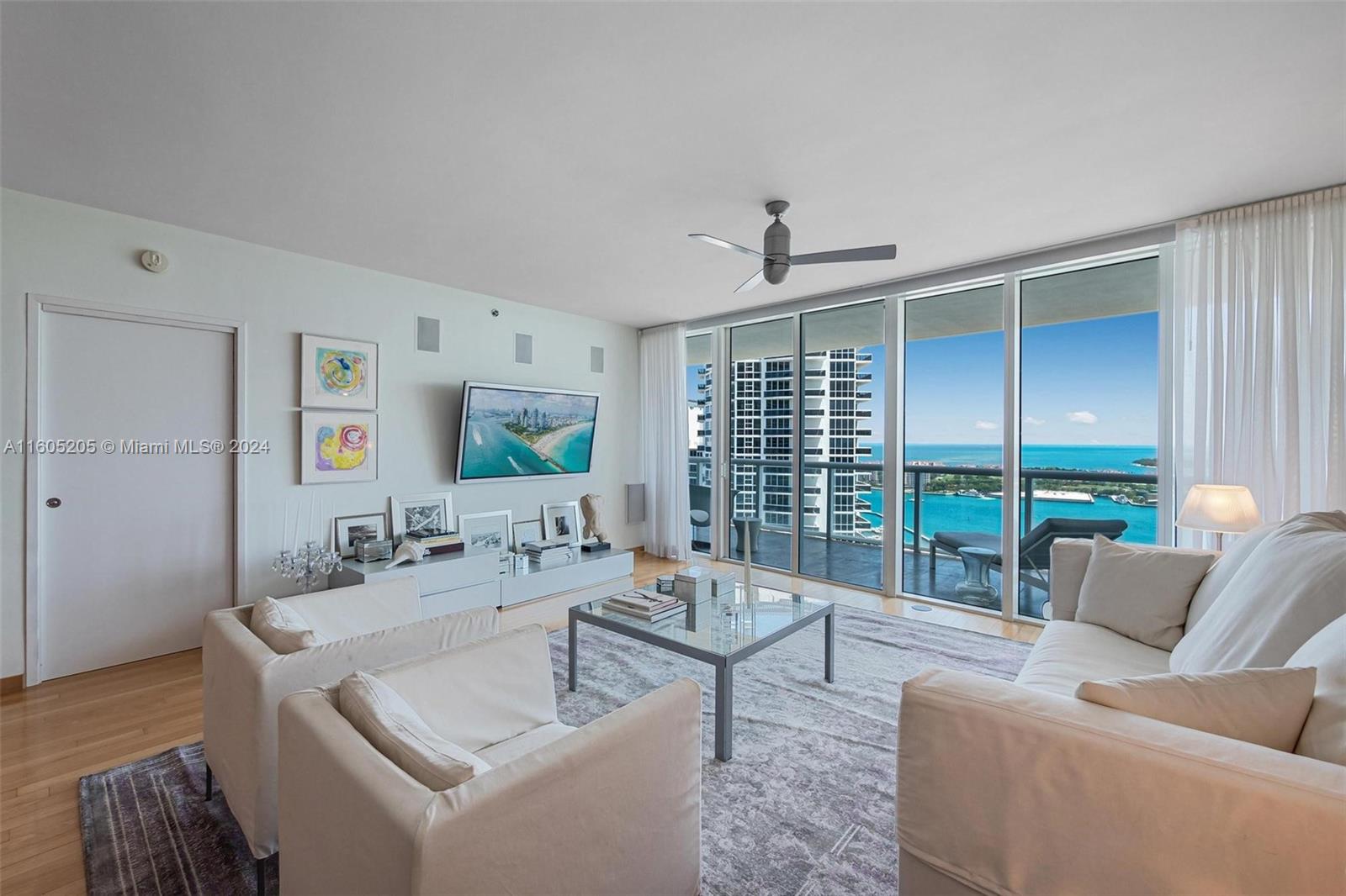 ICON CONDO - Residential