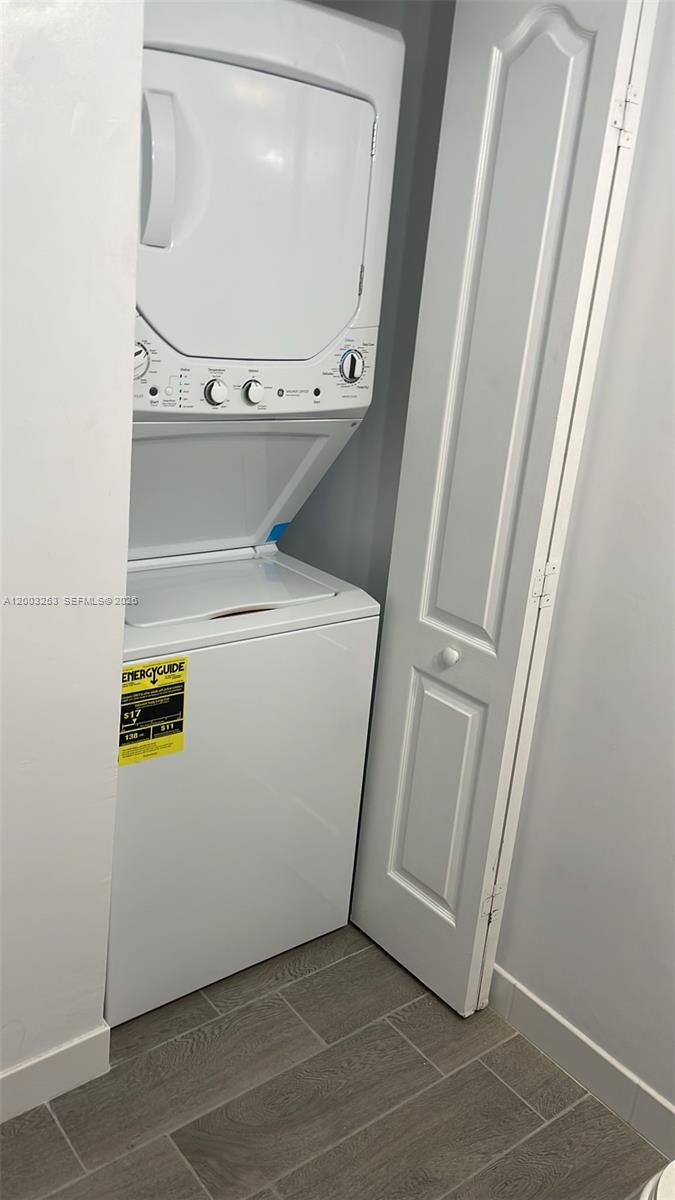 THE GREENS AT DORAL CONDO - Residential