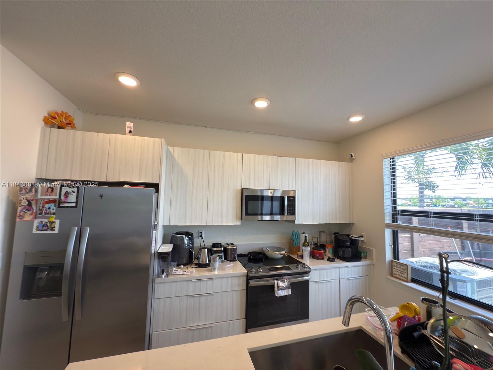DUNNWOODY LAKE - Residential Lease