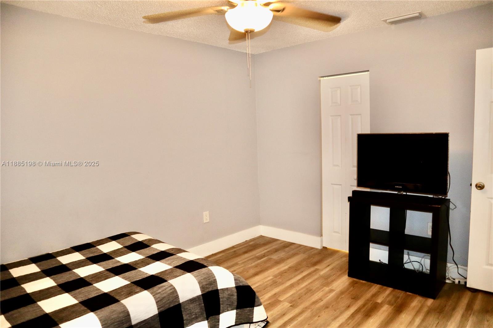 EVERGLADES SUGAR & LAND C - Residential