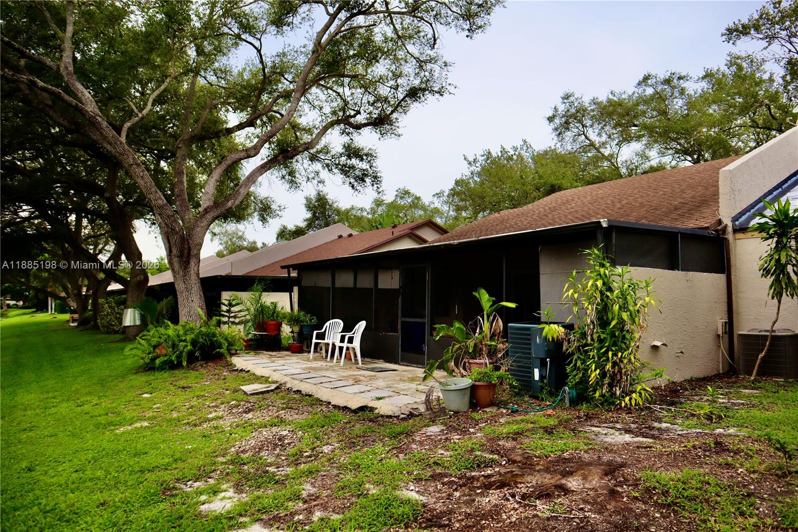 EVERGLADES SUGAR & LAND C - Residential