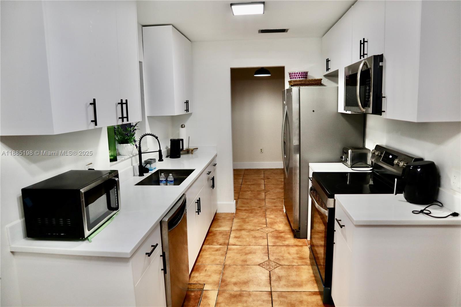 EVERGLADES SUGAR & LAND C - Residential